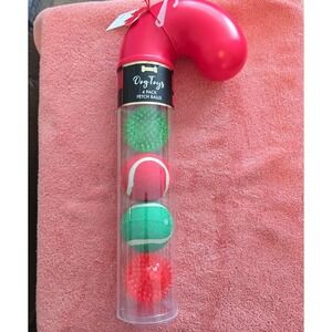 Dog‎ Treats 4 pack NWT Balls. Great gift for your pets.
